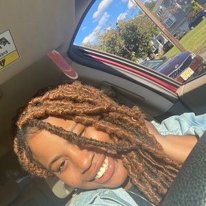 Meet your Posher, Diana